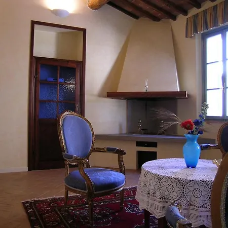 Palazzo Dell'opera شقة فندقية تْشيانشانو  تيرمي